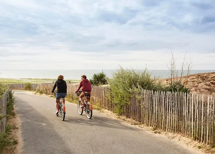 Holiday home Maison Au Calme, 5 Pers, Sur Mer, Animaux Admis - Fr-1-194-447 *